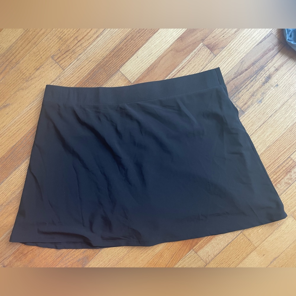 Croft & Barrow 360 Stretch Skort, Black, Worn once, like new condition.